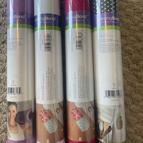 4 Cricut Everyday Iron on Rolls Brand New - Picture 8 of 8
